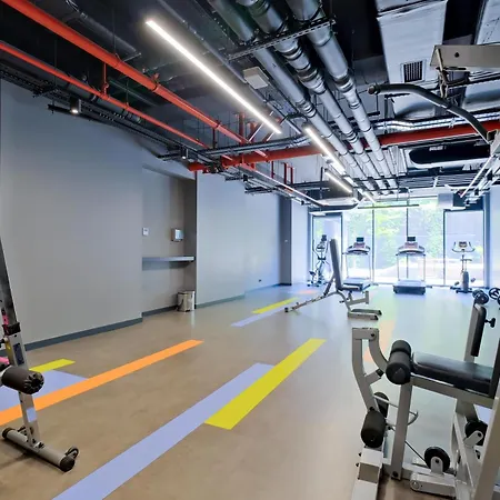 Roya Nova By Newinn 아파트 *