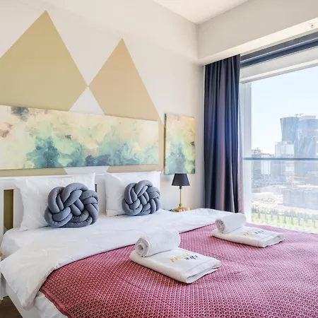 Roya Nova By Newinn Appartement