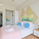 Roya Nova By Newinn Appartement
